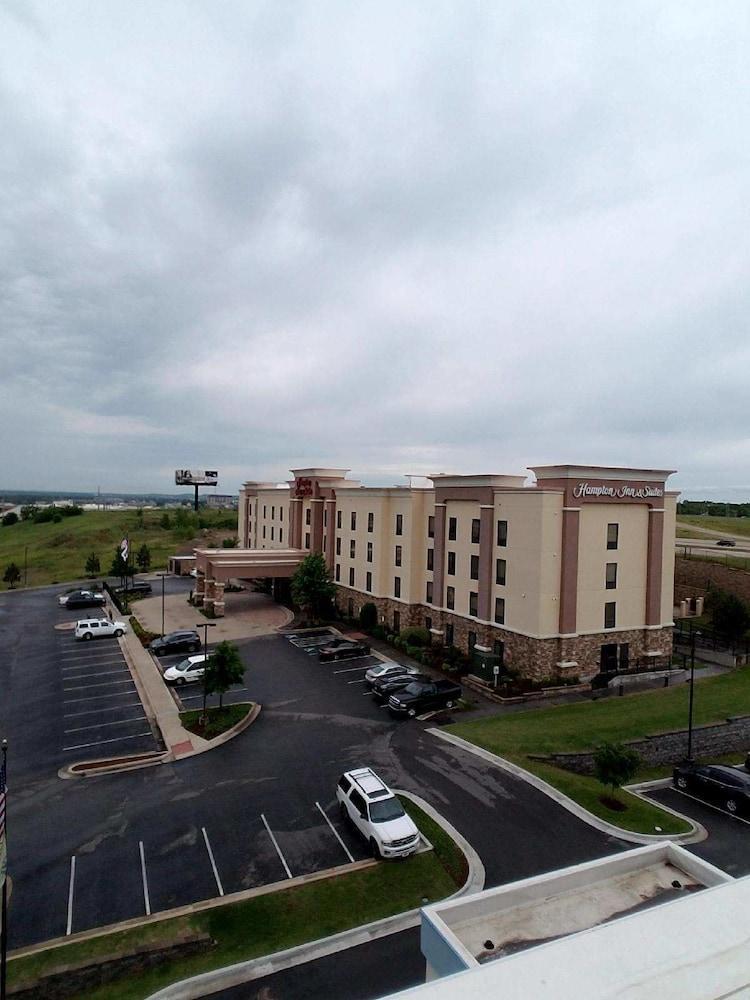 Hampton Inn & Suites Tulsa/Tulsa Hills Bagian luar foto